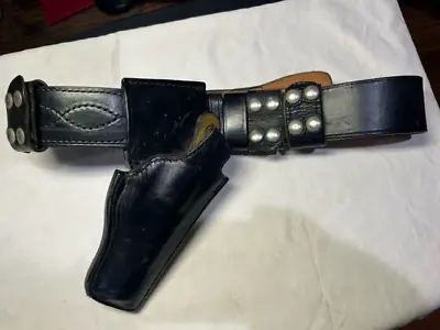 VINTAGE Leather Safariland Holster With Gun Belt 32  John Wayne • $85