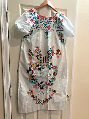 Vintage Handmade Embroidered Mexican House Dress (Small Size) • $29
