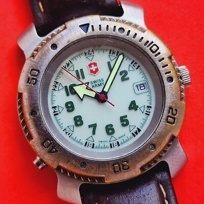 £24.75 • Buy Swiss Army Watch Rotatable Bezel Box Booklet & Leather Band Mens