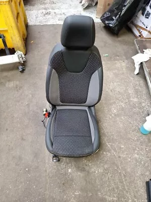 Vauxhall Crossland Front Seat Passenger Side 2019 • £129.99