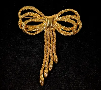 Vintage Gold Tone Rope Bow Ribbon Chain Tassel Pin Brooch • $13.99