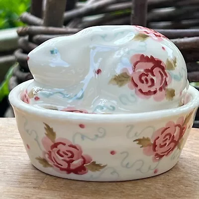 £190 • Buy EMMA BRIDGEWATER Rose & Bee . Small Bunny On Basket . Pink . Collectors Coddler