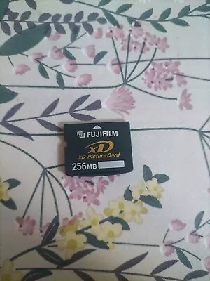 OLYMPUS Fujifilm - XD -PICTURE CARD 256MB • £18.23