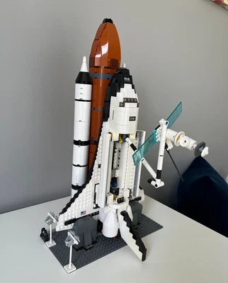 $190 • Buy LEGO Creator Expert: Shuttle Adventure 10213 (retired) - Almost Complete