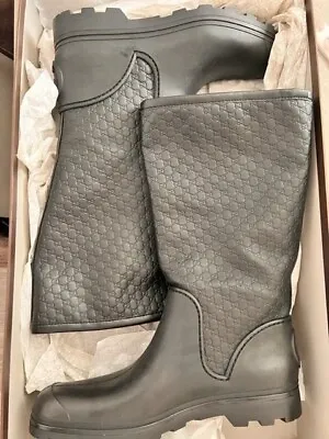 £250 • Buy Gucci Black Rubber Rain Boots