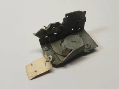 $55.98 • Buy 1951-52-53-54-55 Kaiser | *nos* Front Right Door Lock, Latch Assembly Kf #207822