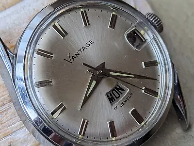 Vintage 1960's Vantage Day-Date Watch W/Warm PatinaMidsize Twisted Lugs Case • $150