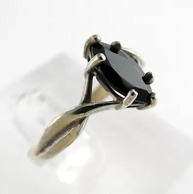 Avon Sterling Silver Marquise Cut Black Onyx Ring 925 Size 8 Weighs 2.2g • $27
