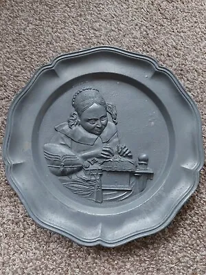 Zinn Pewter Plate 'The Lacemaker' Based On The Johannes Vermeer Painting • £8