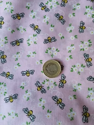 Pink Bee And Daisy Printed PolyCotton Quality Material  44  Per Metre • £2.75