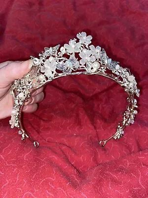 Butterfly Flowers Silver Pearl Metal Jewel Wedding Tiara Elegant Hair Accessory • £10.99