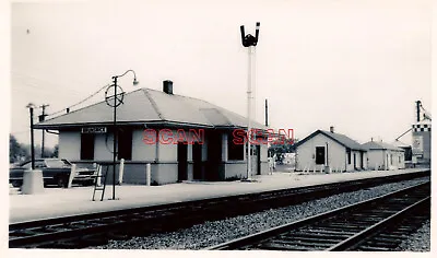 4a783 Rp 1969 Wabash Railroad Station Brunswick Mo • $8.99