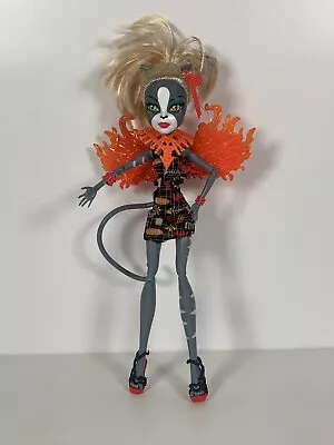 Monster High Meowlody Purrsephone Werecat Sister Twin Doll - Great Condition • $24.88