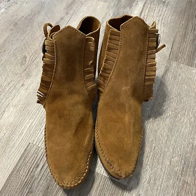 Minnetonka Concho Fringe Women's Brown Suede Ankle Boots Size 7 • $22.88