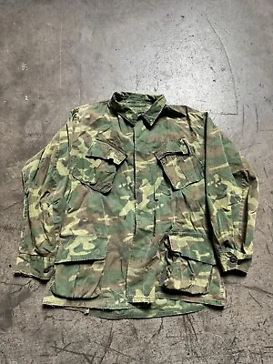 Us Army Vietnam War Jacket Camouflage Poplin Class 2 Slant Pockets • $50