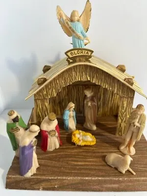 Vintage MCM NATIVITY Scene FOLD UP Cardboard Creche 8 Celluloid Figures • $21.99