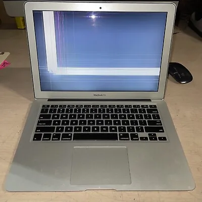 Apple MacBook Air Core I5 1.7GHZ 4GB RAM NO SSD 13  MD628LL/A CRACKED DISPLAY • $47.97
