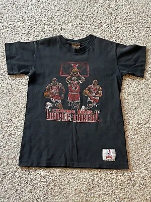 Vintage 1990’s Chicago Bulls Triple Threat Nutmeg Medium T Shirt Jordan Pippen • $34.99