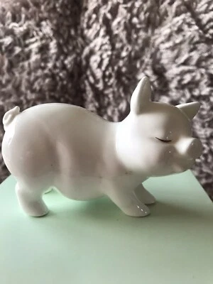 £4 • Buy Royal Osborne White China Pig 7464