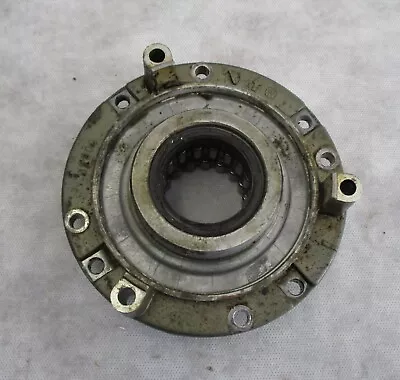  Yamaha Outboard  Motor 115 - 130 HP  BEARING HOUSING 6E5-15163-00-94 • $50