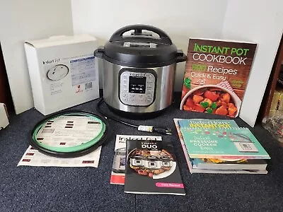 Instant Pot Duo IP-DUO60 V3 6-Quart With 2 Extra Seals - 9 In. Lid - 5 Cookbooks • $65