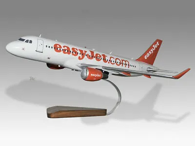 £164.50 • Buy Airbus A320 Easyjet Solid Kiln Dry Mahogany Wood Replica Airplane Desktop Model
