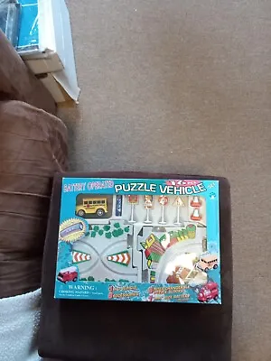 Puzzle Vehicle 16 Piece Set Battery Operated School Bus BRAND NEW In Package. • $30.99