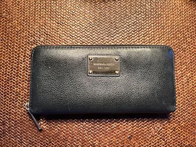Michael Kors Hamilton  Black Leather Wallet • $19.95