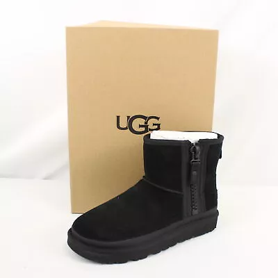 UGG Classic Mini Zipper Tape Logo Boots In Black (1144034) - Women's Size US 8 • $29.95