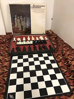 $44.95 • Buy Vtg Chess Set E.S. Lowe Renaissance Chessmen #832 15th Century Complete
