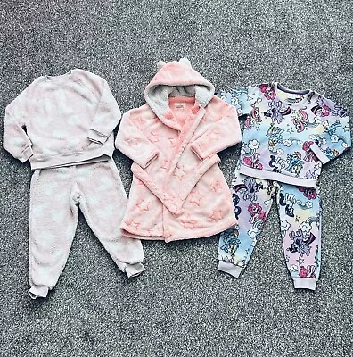 Girls Pyjamas & Dressing Gown Bundle 3-4 Years GEORGE PRIMARK • £2.75