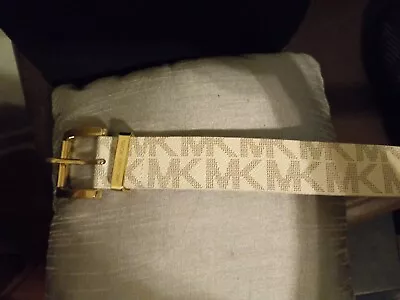 New!MICHAEL KORS Women's MK Logo Signature Belt Vanilla/Gold Tone 552374C SIZE S • $25