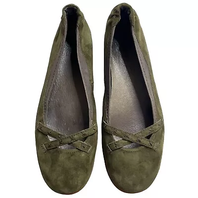 Patagonia Suede Leather Mary Jane Flats Green Slip On Comfort Walking Shoes 10 • $25.48