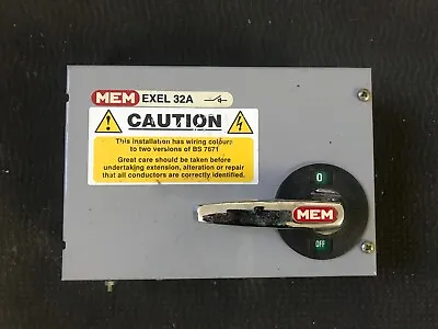 Mem Exel 32a Isolater Switch • £20