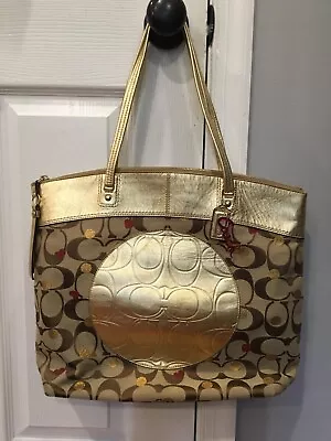 Coach Laura Secret Admirer Signature Tote 18870 • $65