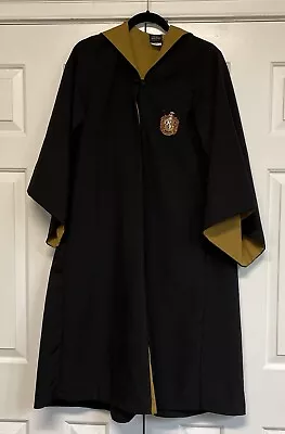 Official Universal Studios Harry Potter Hufflepuff Robe Adult XXS Cape Cloak • $53