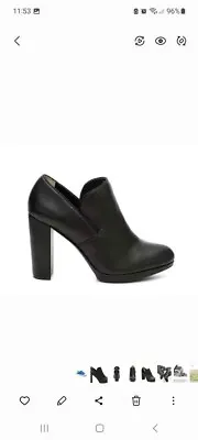 Me Too Leather Booties 7.5M • $13