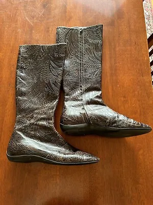 Salvatore Ferragamo Boots • $30