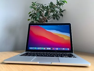 Apple MacBook Pro (13-inch Early 2015) 2.7GHz Dual-Core I5 128GB/8GB • $379