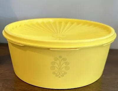 Vtg 1204-3 Servalier Tupperware Canister Sunburst Yellow 8  Dia 3  W/Lid In EUC • $12.99