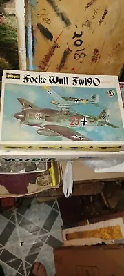  Focke Wulf......fw190..... 1. 32 Scale Plastic Plane Model..hasegawa • $39.99