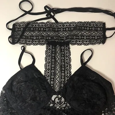 Pretty Little Thing Size 10 Corny Halter Neck Black Lace Bralet New With Tag’s • £9