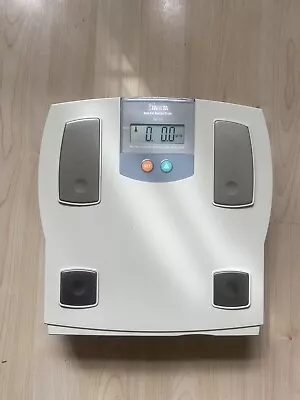 Tanita TBF-611 Body Composition Monitor Fat Mass Weighing Scales • £30