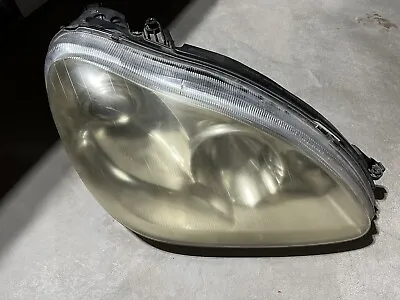 03-06 Mercedes W220 Right Passenger Side Headlight Lamp Halogen OEM 2208260891kz • $100