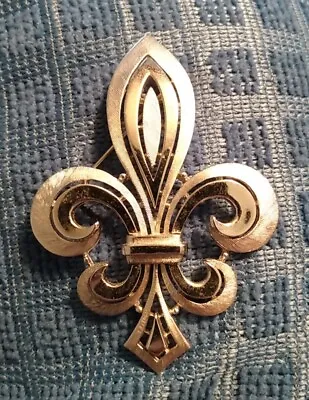 Vintage Crown Trifari Pin Fleur De Lis Brooch Smooth & Brushed Silver Tone EC • $45.39