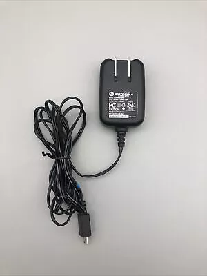 Motorola SPN5185B Travel Wall Charger DCH3-05US-0300 AC Power Adapter 5V 550mA • $5.99