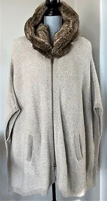 $34.99 • Buy ZARA Knit Warm Cozy Wool Faux Fur Hooded Front Zip Oversized Poncho Cape Coat M