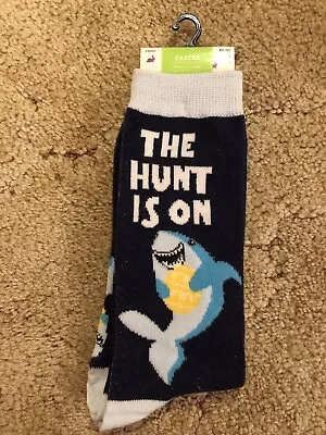 New Men’s Easter Crew Socks Sz. 9-13 Shark W/Egg • $4.99