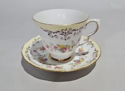 #9- Vintage Queen Anne Bone China England Teacup & Saucer Floral Gold Gilt Trim  • $19.77