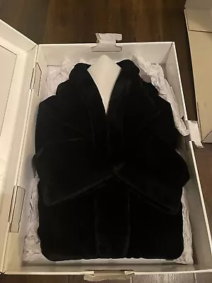 Vintage 1920s Women’s Faux Fur Black Jacket - Classic Style Timeless Elegance • $65